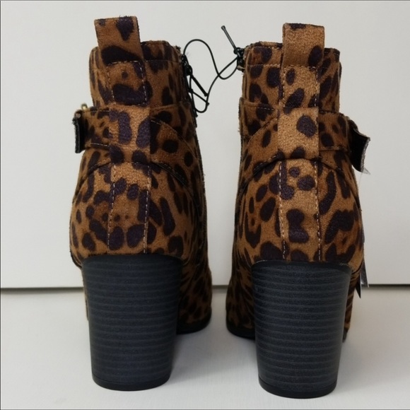 Time and Tru Ankle Strap Animal Print Booties - Picture 5 of 7